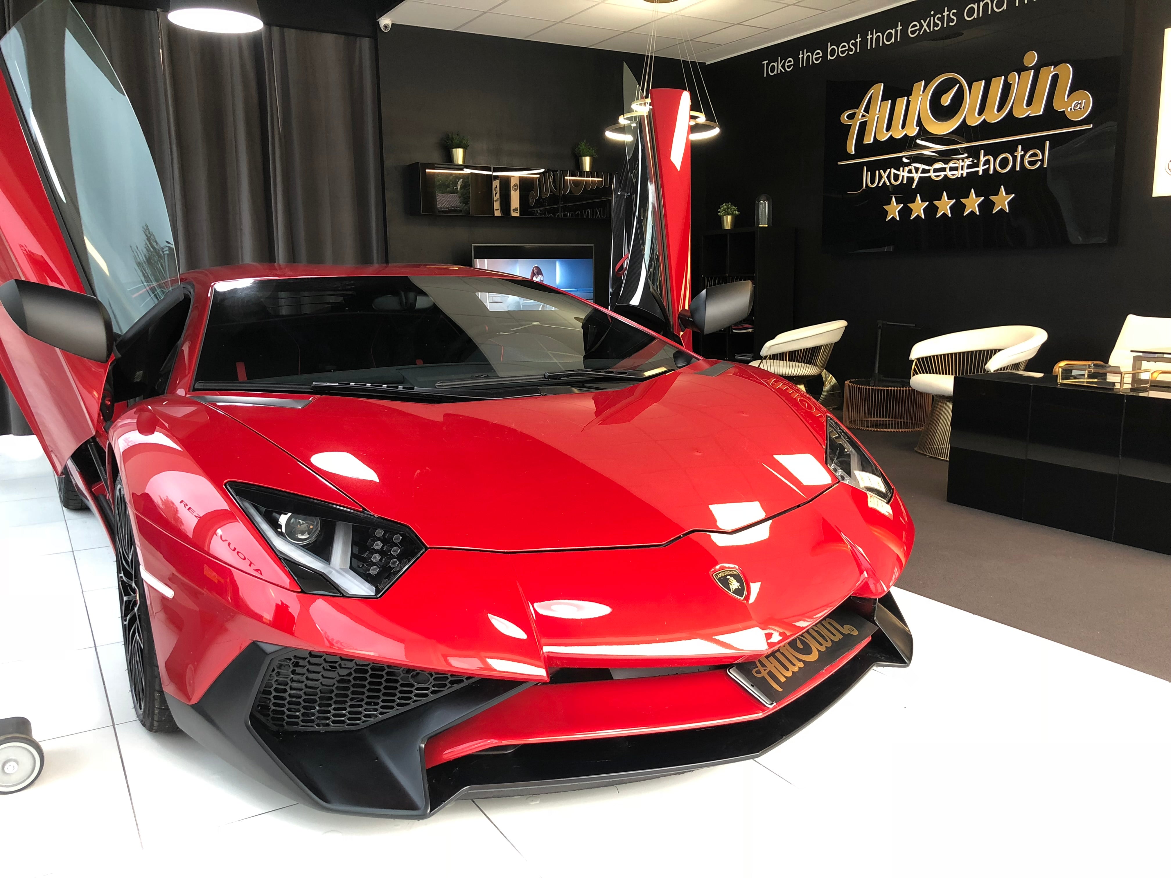 Lamborghini Aventador AutoWin