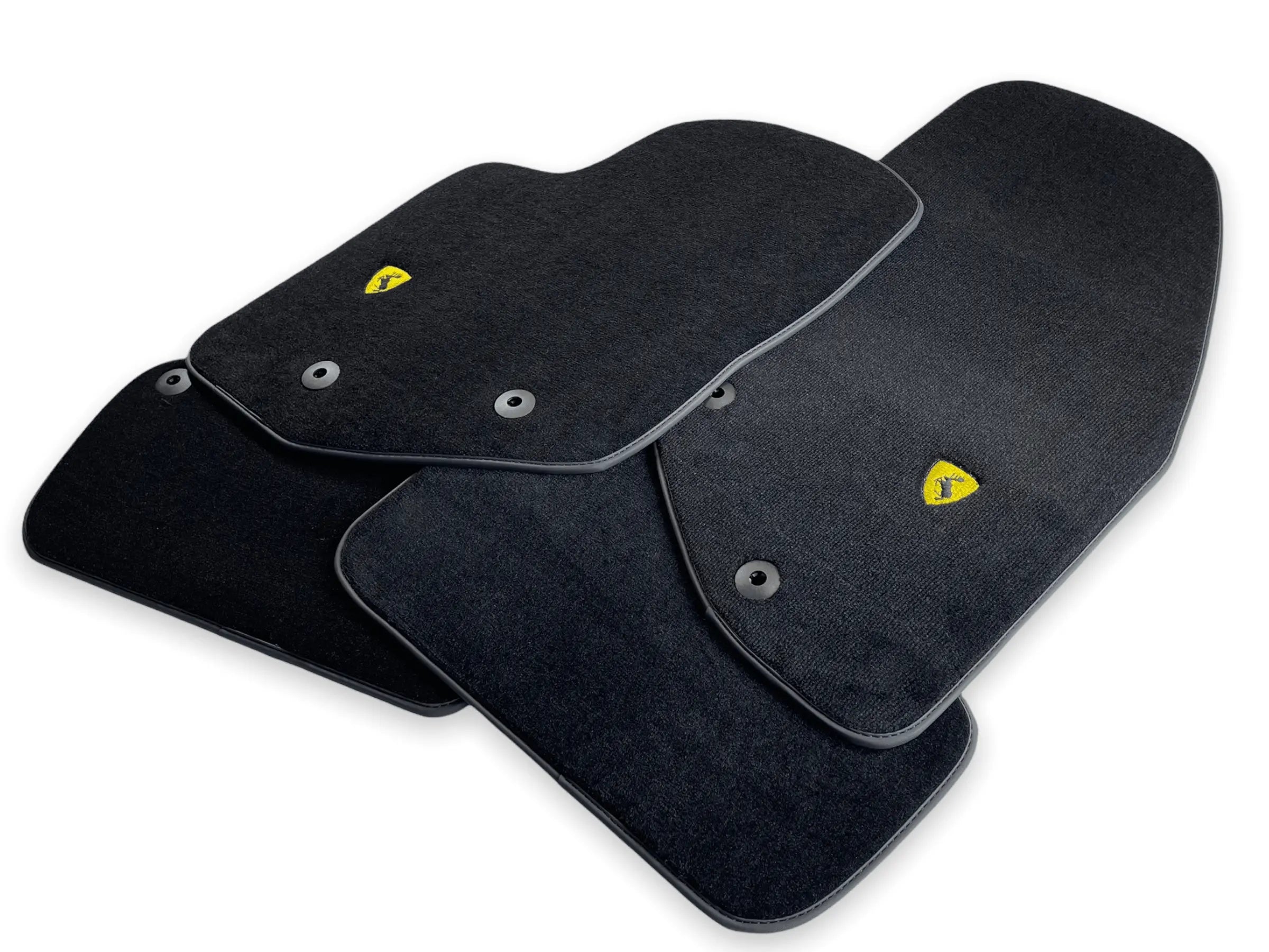 Floor Mats For Volvo S80 (1998-2006) - AutoWin