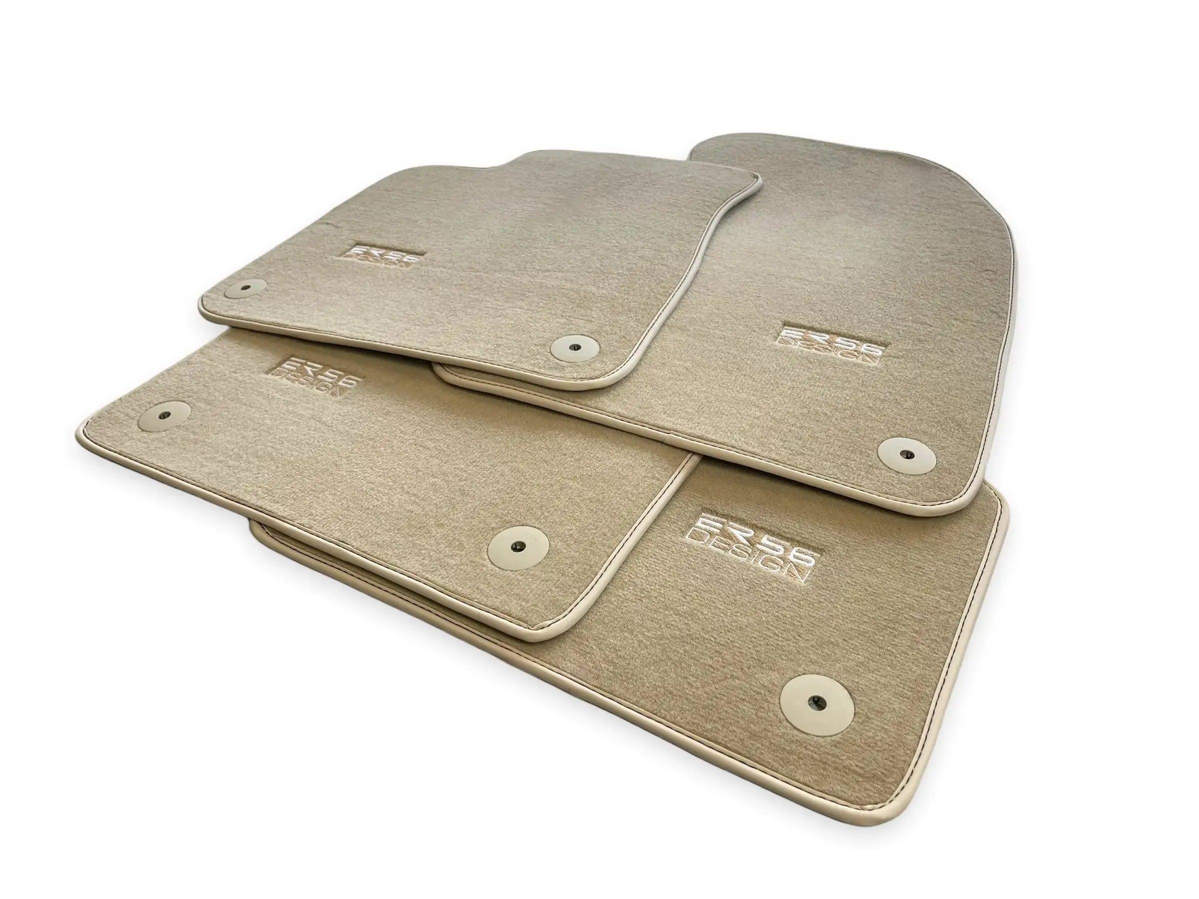 Beige Floor Mats for Audi A6 - C5 Avant Facelift (2002-2004) | ER56 Design - AutoWin